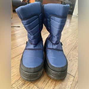 Skadoo Women's Winter Skiing Boots - Blue - Size US 12 - Preowned